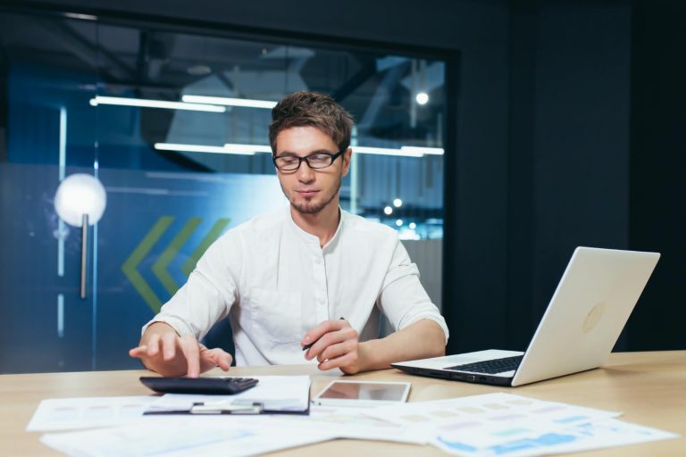 assistente financeiro